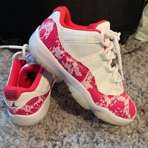 Pink snakeskin 11s